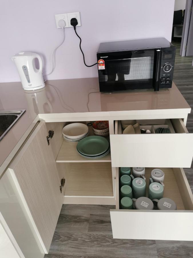 Mersingfirstfloor丰盛港二楼民宿 Ngoại thất bức ảnh