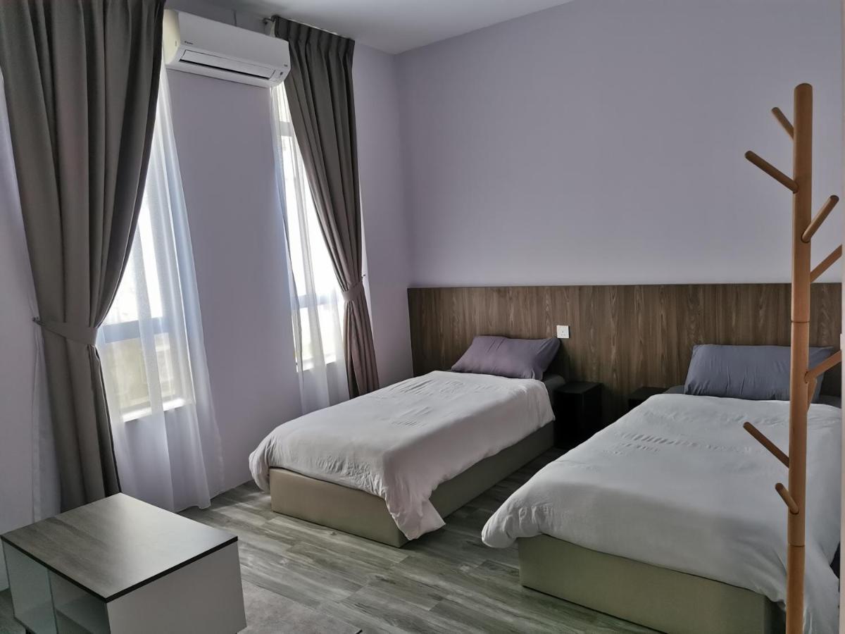 Mersingfirstfloor丰盛港二楼民宿 Ngoại thất bức ảnh