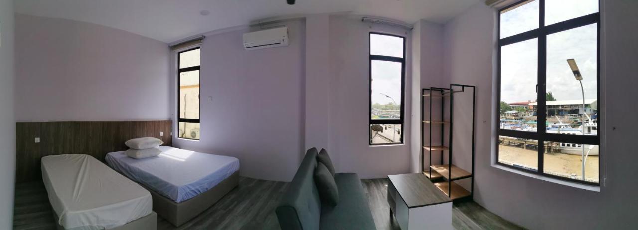 Mersingfirstfloor丰盛港二楼民宿 Ngoại thất bức ảnh